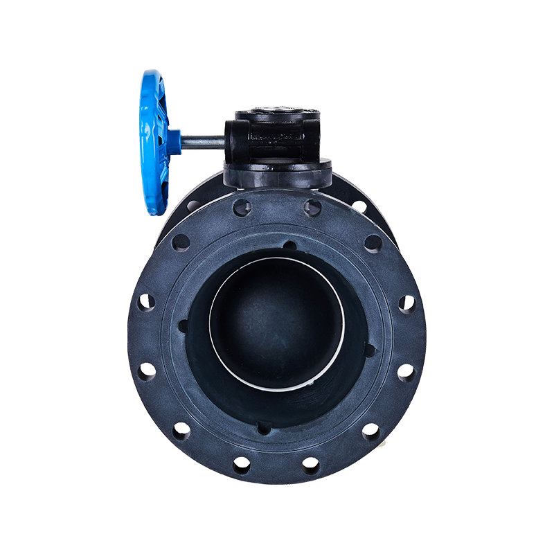 ¿Cómo contribuye la válvula inferior de UPVC a la eficiencia energética general de una distribución de agua o un sistema de tuberías industriales?